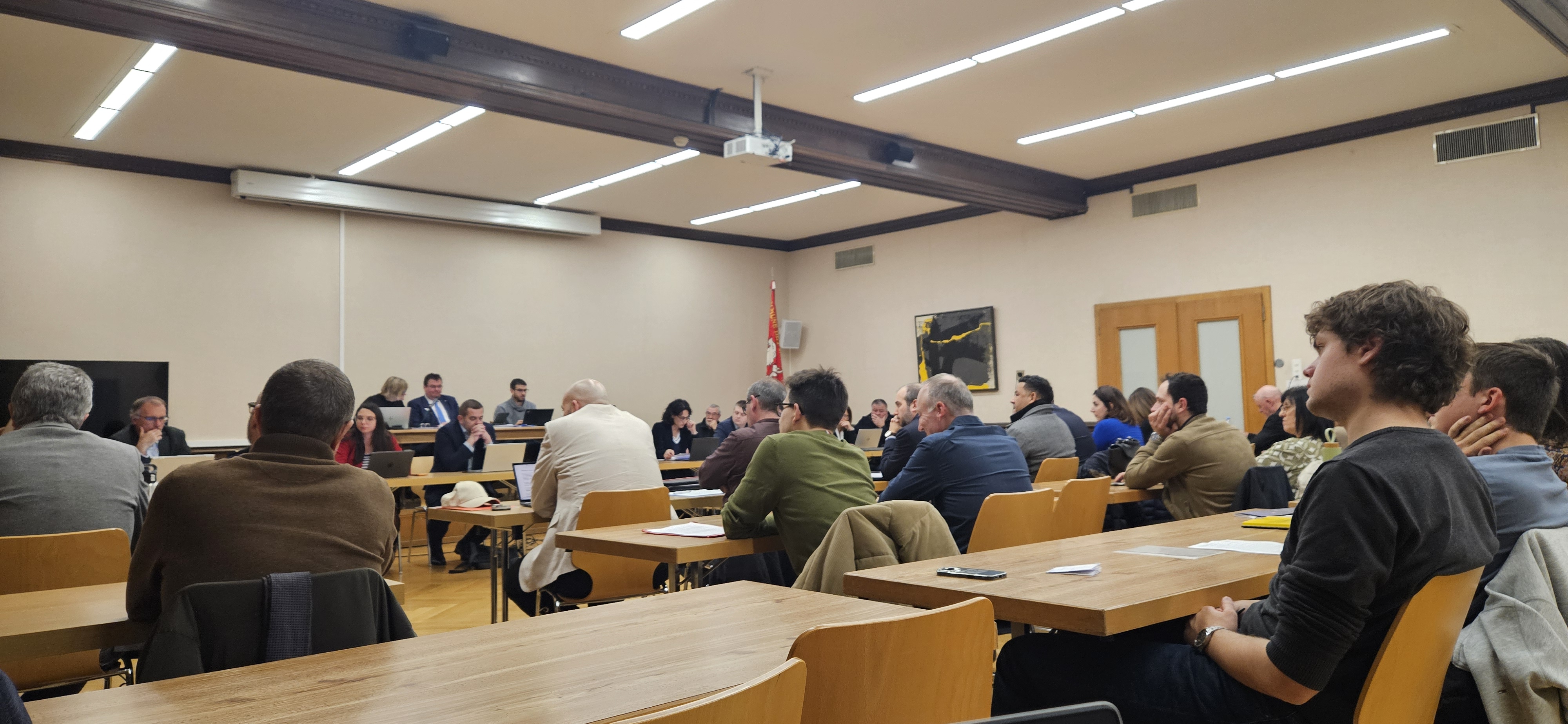 Martigny: c'est oui pour l'achat de l'ancien Hôtel Clerc, ainsi que la création de Mystep SA